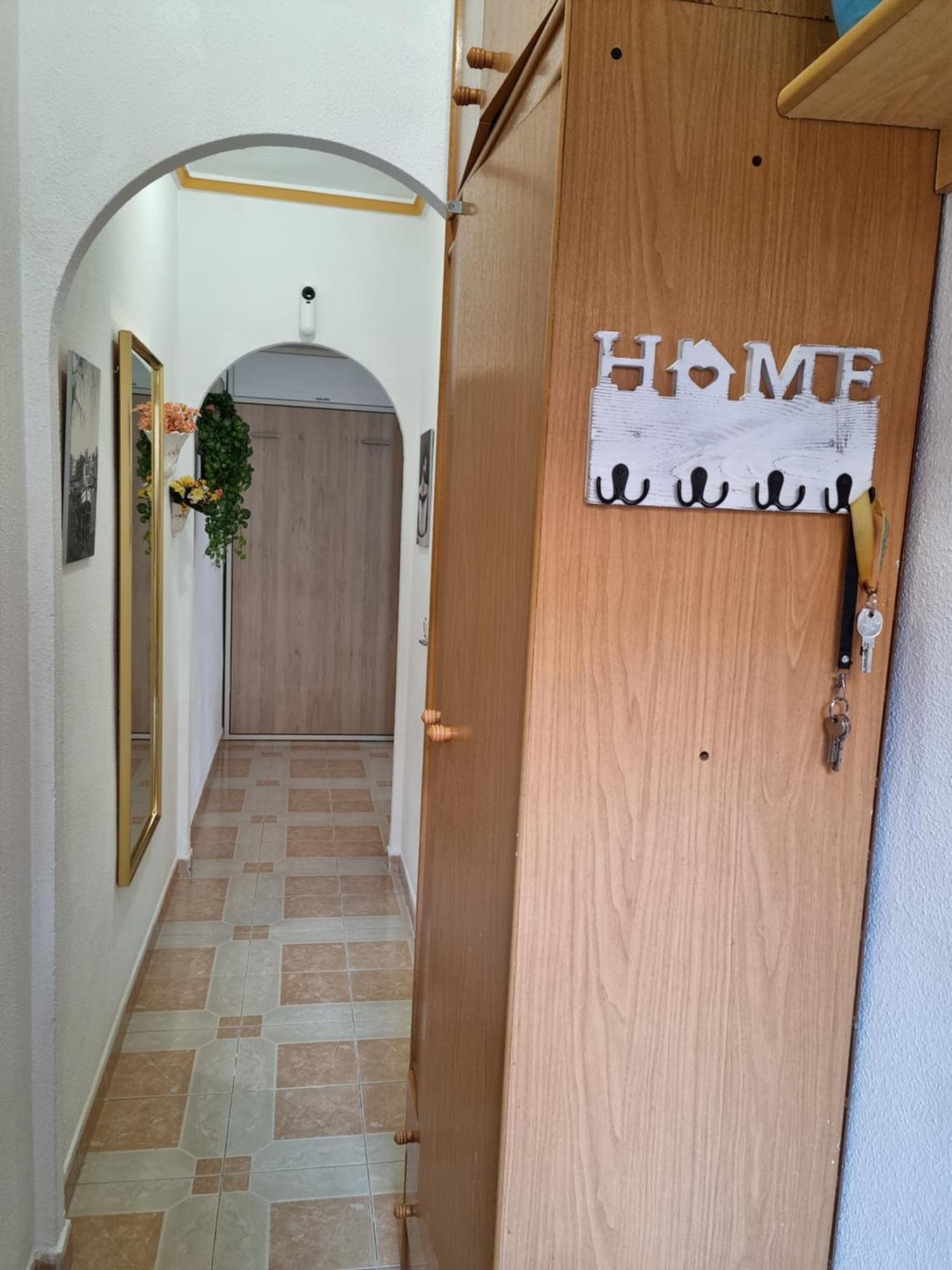 Nice Studio,10 Min To Del Cura Beach With Swim.Pool Torrevieja Eksteriør bilde